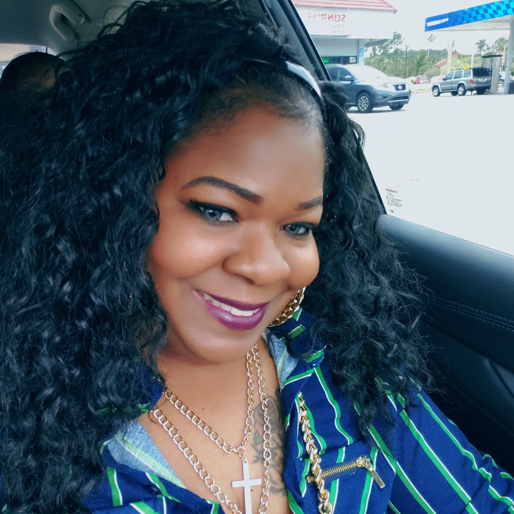 Meet your Posher, Chiquita